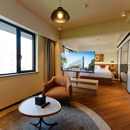 Mia Hotel - Shanghai Xuhui Jiaotong University ภายนอก รูปภาพ