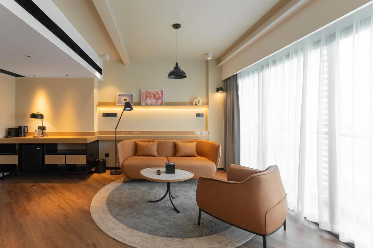 Mia Hotel - Shanghai Xuhui Jiaotong University ภายนอก รูปภาพ