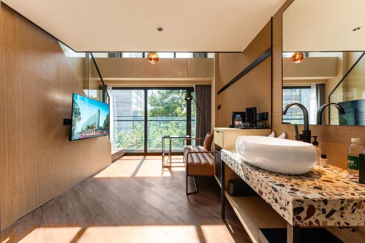 Mia Hotel - Shanghai Xuhui Jiaotong University ภายนอก รูปภาพ