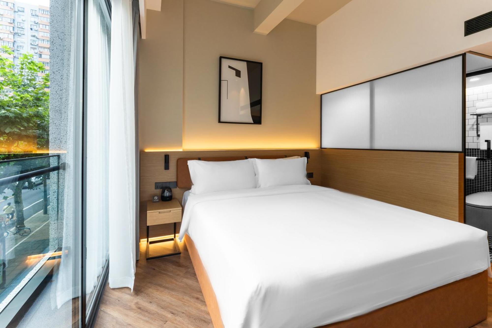 Mia Hotel - Shanghai Xuhui Jiaotong University ภายนอก รูปภาพ